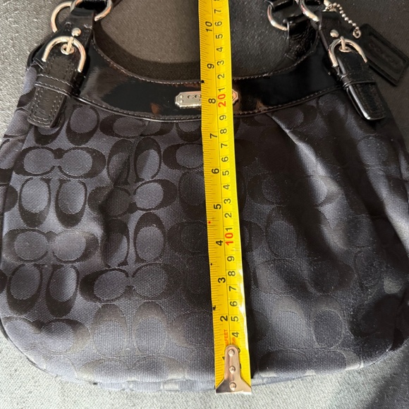 Coach Large Soho Signature Hobo Cloth Handbag - Picture 7 of 9